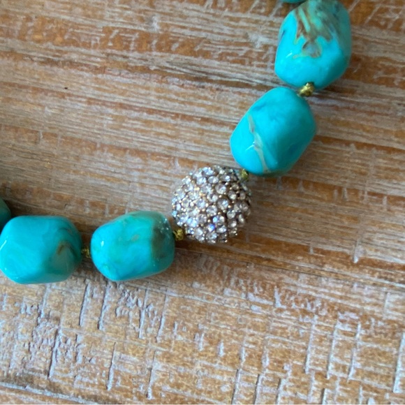 LEE ANGEL Faux Turquoise Statement Necklace Large Rhinestones Bead - Picture 2 of 5